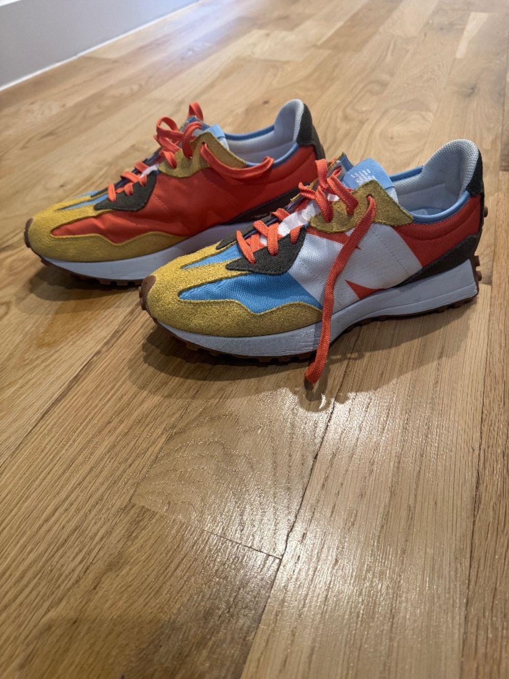 New Balance 327